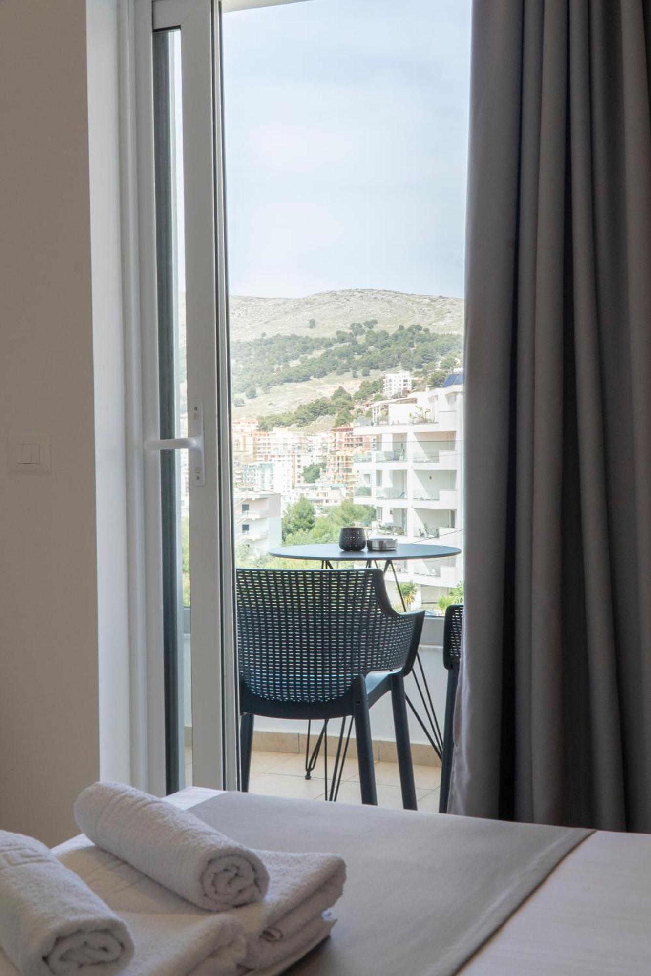 Sarandaview Hotel Экстерьер фото